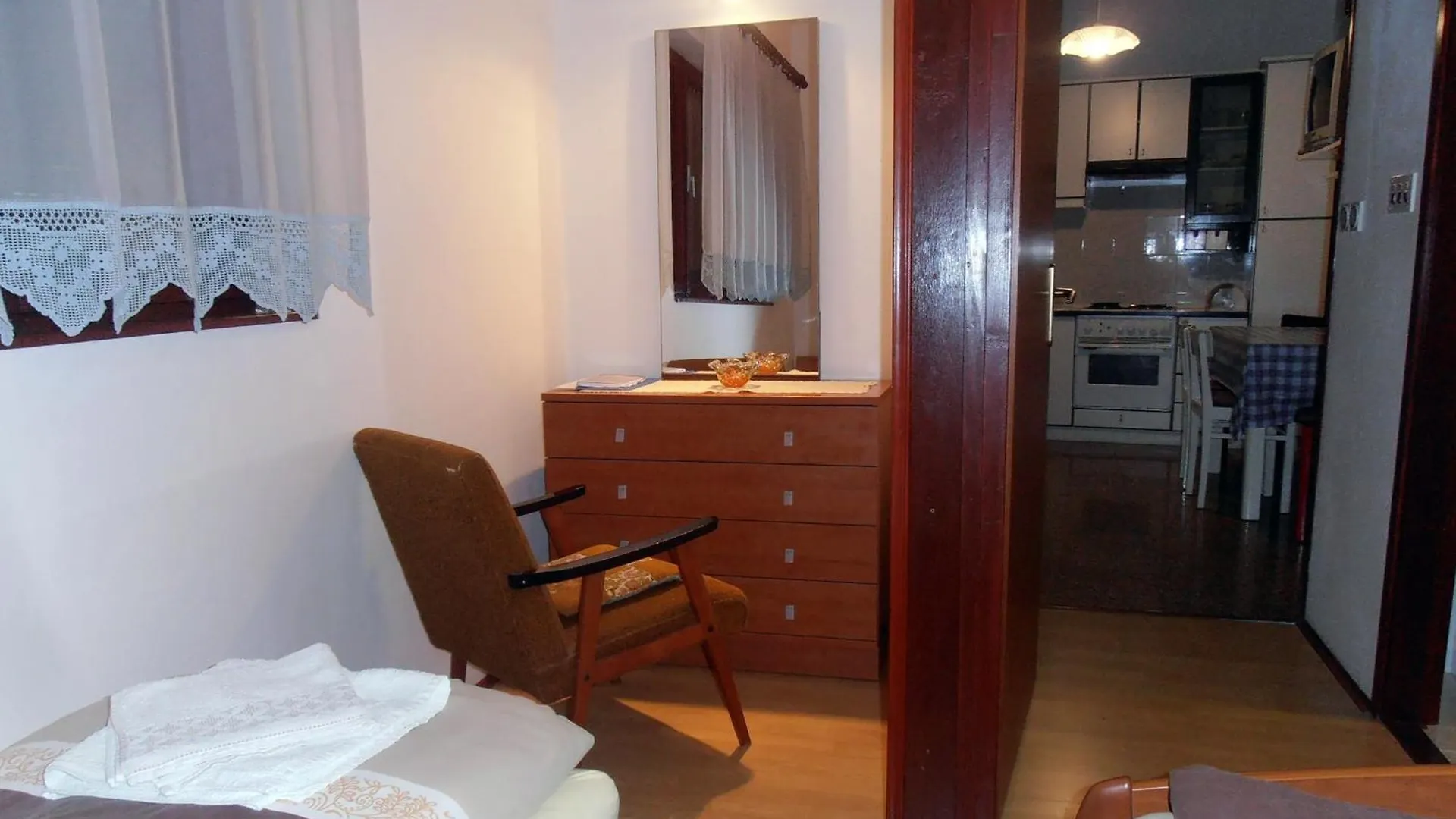 Apartments With A Parking Space Moscenicka Draga, Opatija - 7746